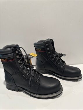 NWT Caterpillar Men’s Steel Toe Laceup Boots with Traction bottoms. Size 11